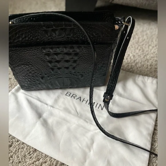 Brahmin crossbody - Picture 6 of 6